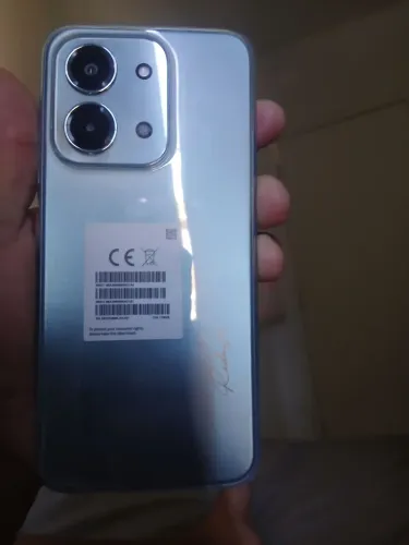 Celular 15c na caixa