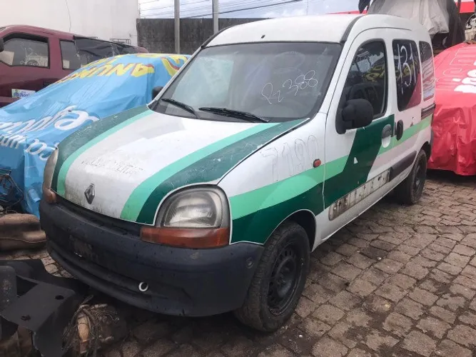 Sucata Kangoo 2006, para retirada de peças