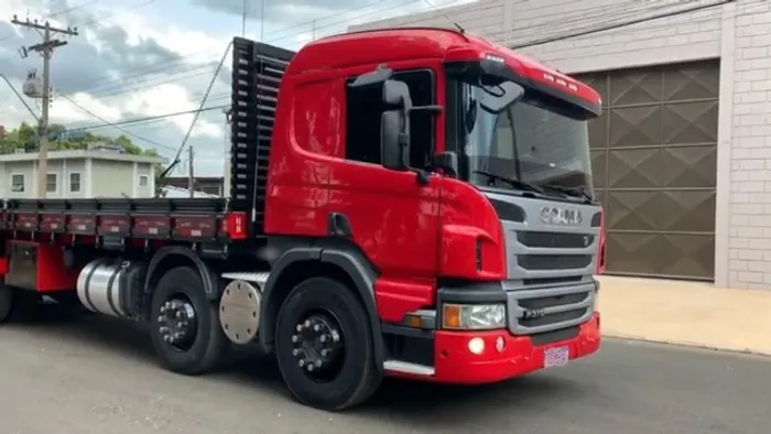 scania p310 carroceria