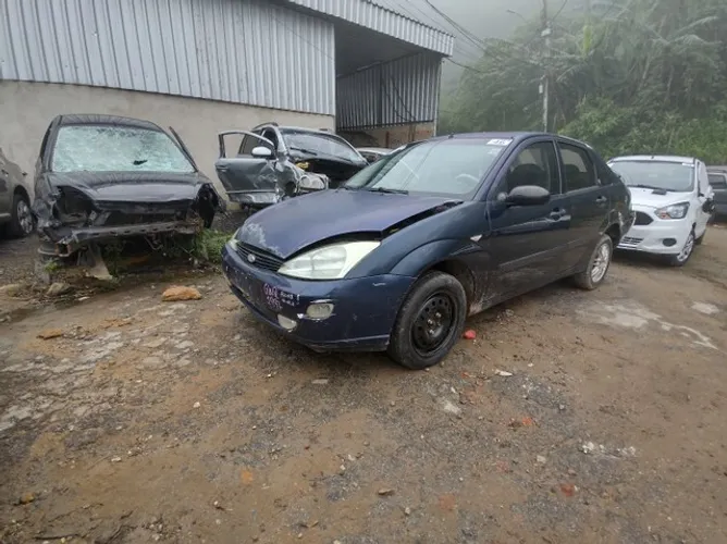 PEÇAS: FORD FOCUS GHIA 2.0 