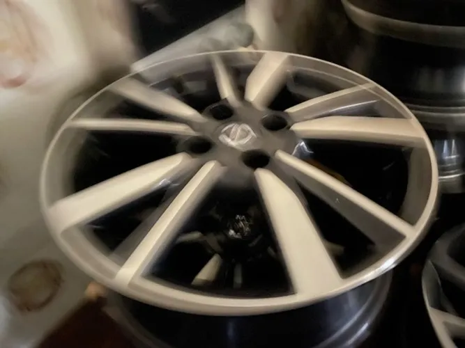 Roda Nissan Kicks, Versa, March aro 16 original unidade valor mínimo consulte o jogo 