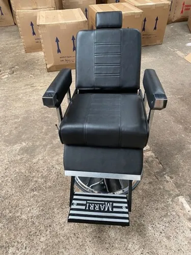 Cadeira para Detroit, nova direto da Fábrica vc encontra na Shop Móveis.