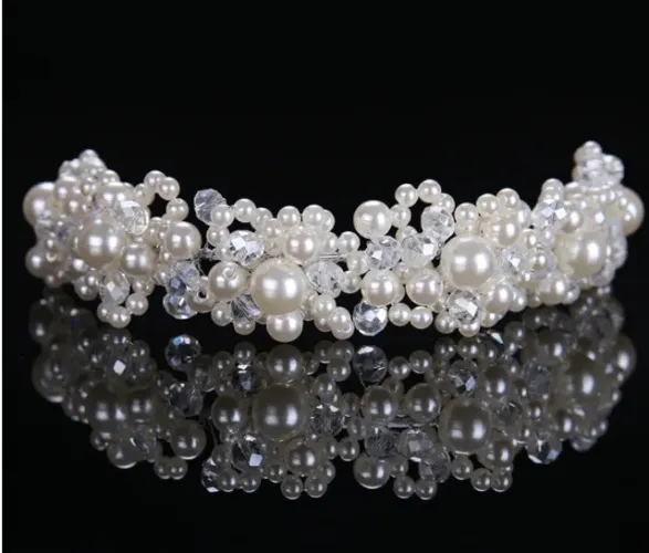 Tiara Arranjo de Cabelo Porta Coques Perolas Casamento Noiva Debutante Madrinha