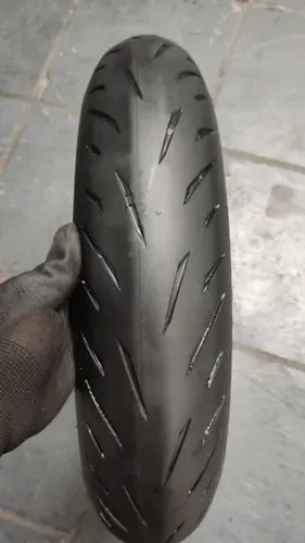 Pneu Usado Bridgestone Battlax Hypersport S22F 120/70-17