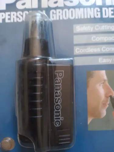 Aparador de pelos Panasonic - Novo