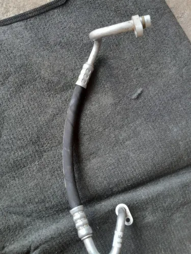 Mangueira compressor de ar do Nissan kicks 