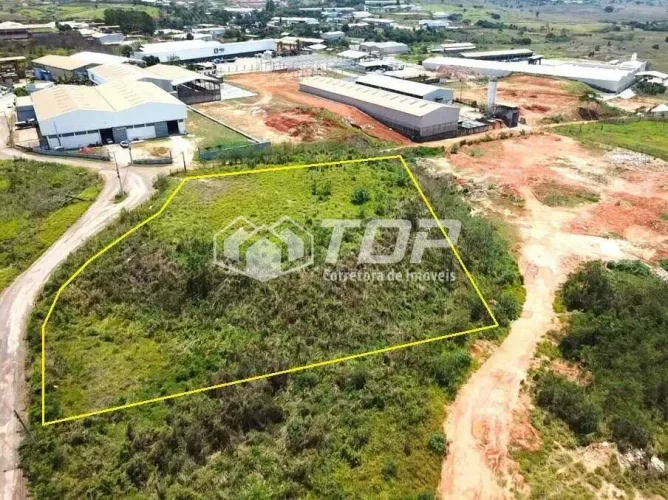 Área Terreno 5.384,10m² à venda por R$ 996.058,50