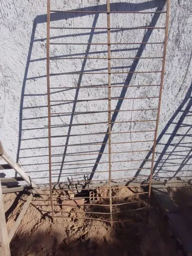 Grade de Ferro para Construção