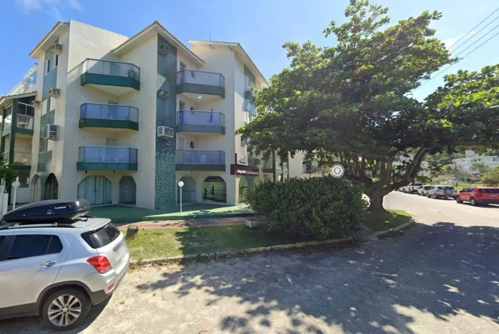 Loja frente rua localizada na Praia Brava com 27,14 m²