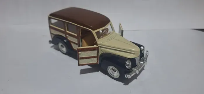 miniatura Ford Woody wagon 1940  Fricção Loose 1:38 Sunnyside 