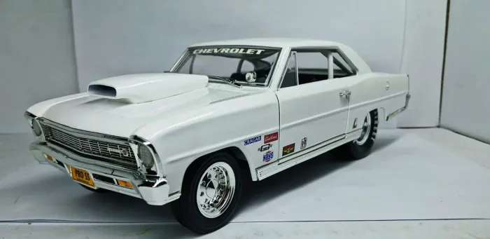 Miniatura Chevrolet Nova Pro Stork 1966 1/18