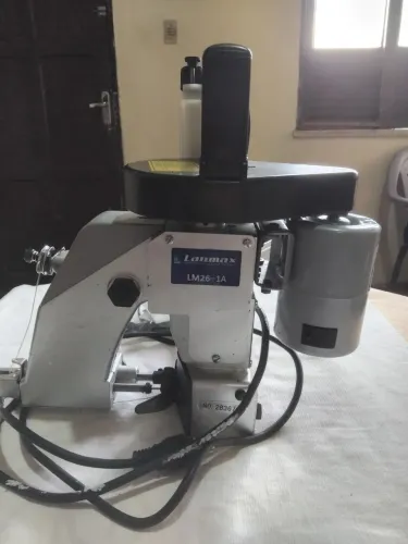 Maquina de costura