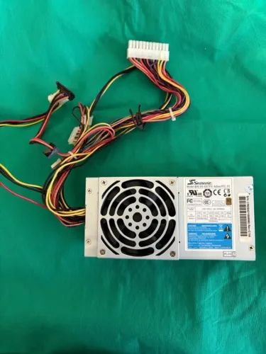Fonte Marca Seasonic Modelo SS-300TFX-USADA