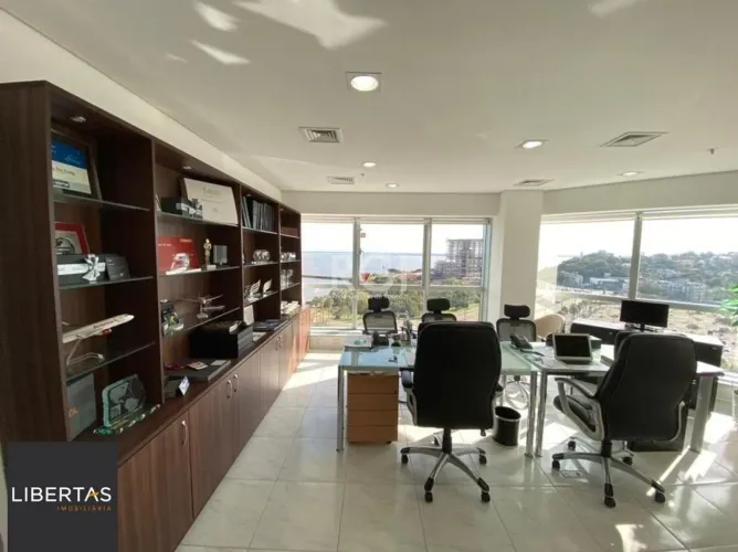 Salas Comerciais ,Imóvel MOBILIADO com 121m²