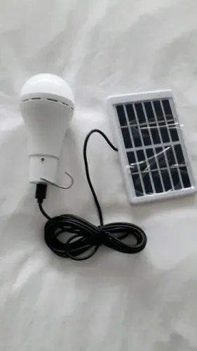 Lâmpada LED Solar com Painel