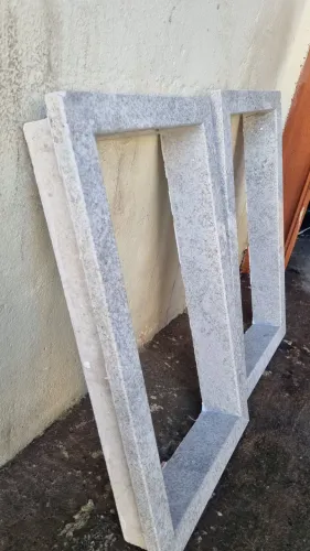 Moldura de nicho na pedra Itaunas 63x37