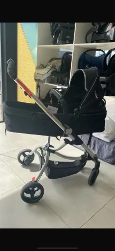 Carrinho de bebe kiddo eclipse