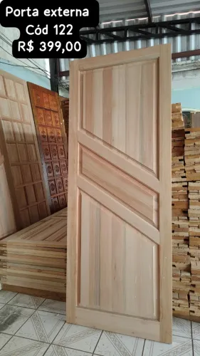 Portas Externas Sólidas