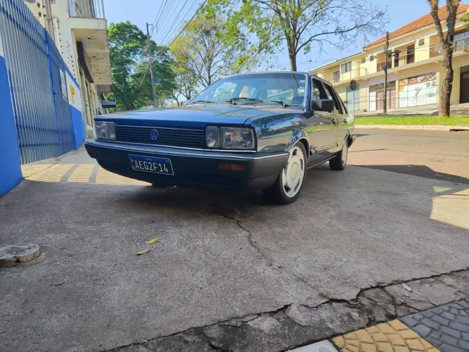 Volkswagen Santana Glsi / GLS 1.8/ 2.0 (álcool) 1989