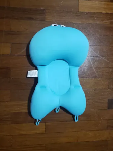 Almofada de banho para bebê