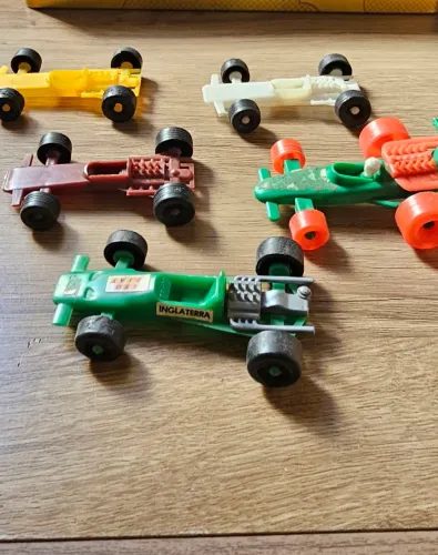 Lote Miniaturas de carros antigos vintage