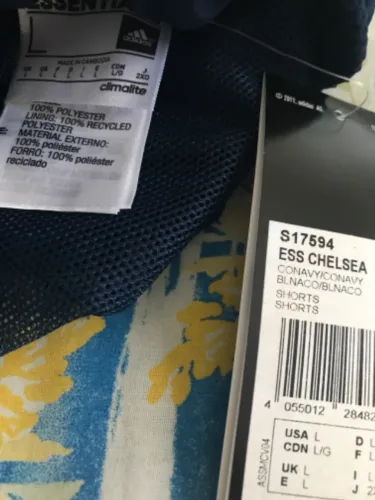 Short Adidas Novo Azul/Navy Bolsos Laterais, Forro P/ todos os momentos de social/esporte.