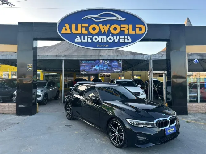 BMW 320I A 2.0 TB M Sport Activeflex 16V 4P 2022