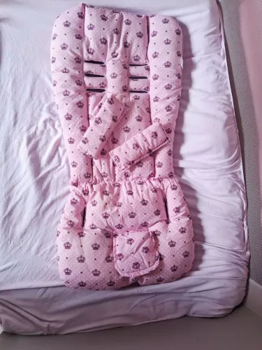 Almofada redutora universal para carrinho de bebe e bebe conforto