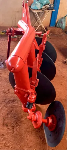 Arado Massey Fergunson 3 bacias 