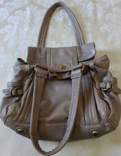 Bolsa Marc Jacobs Bege em couro