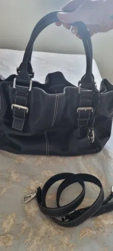 bolsa em couro original michael kors 2 alças, sem uso<br>altura 27cm, comprimento 35cm