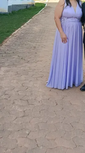 Vestido longo lilás para festa