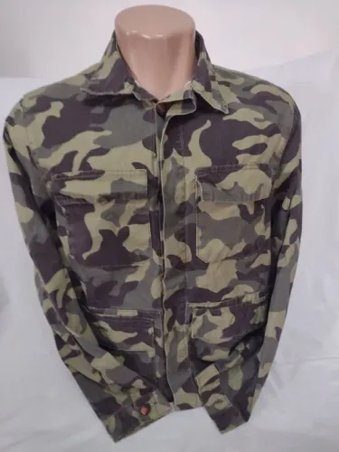 3 camisas masculinas M....camuflada Marisa, azul marinho e xadrez Luigi Bertolli
