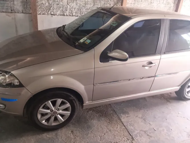 Fiat Siena ELX 1.4 MPI Fire Flex 8V 4P 2010