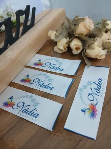 Etiquetas Personalizadas em Tecido 