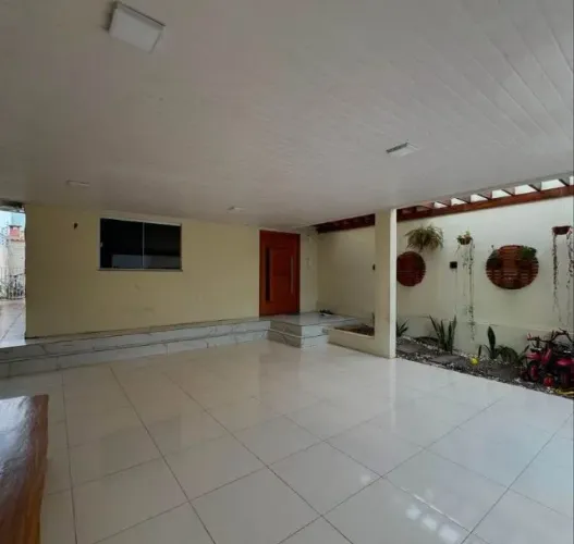 Casa a venda em Taguatinga