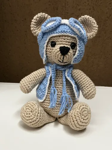 PRONTA ENTREGA Urso Aviador Azul em Crochê Amigurumi Pelúcia Enfeite Quarto Infantil