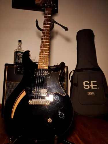 **Guitarra PRS SE Custom Semi-Hollow - Conservação 9,5/10**