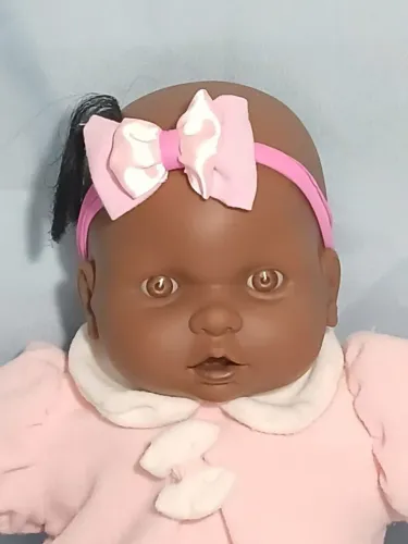7 - BONECA BEBE CORPO DE PANO