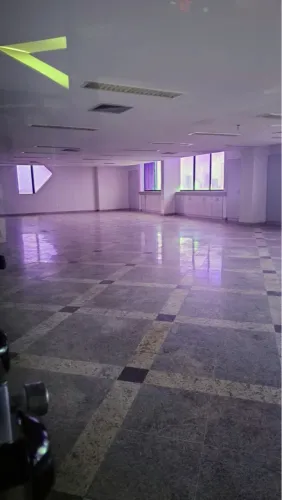 Alugo cobertura comercial na Epitacio 