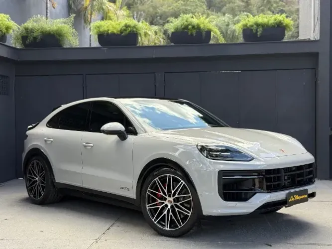 Porsche Cayenne GTS Coupe 4.0 500cv 2025