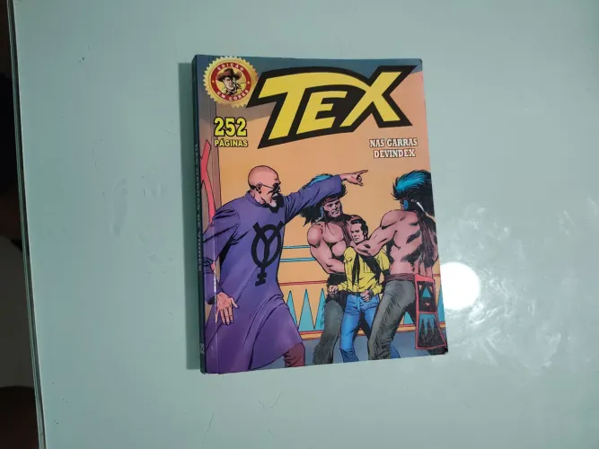 Tex em cores