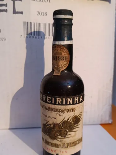 Miniaturas de vinhos antigas lacradas 50ml