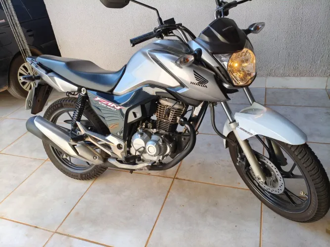 Honda CG Fan Primeirona.