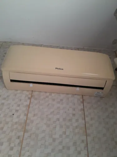 Ar condicionado semi-novo