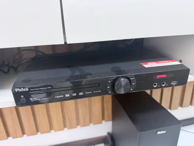 Home thearter pht690 com hdmi