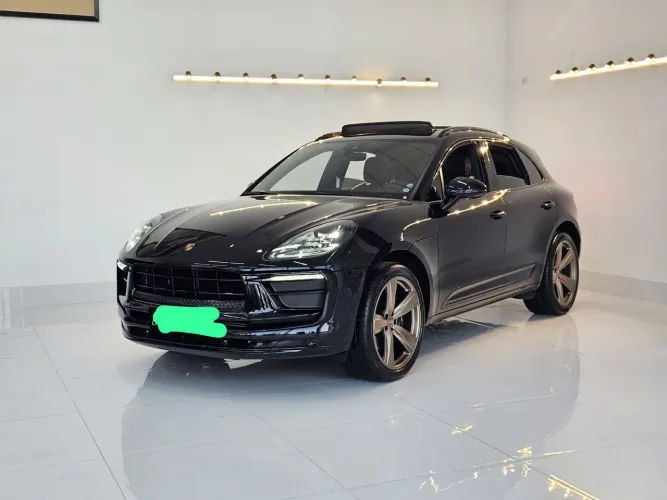 Porsche Macan T 2.0 Turbo 2022