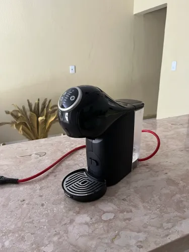 Cafeteira Nescafé Dolce Gusto Genio S Plus 220v - Arno - Preta