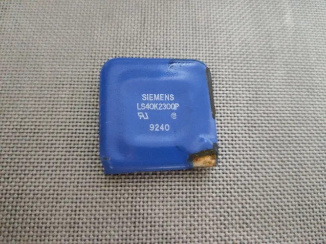 Varistor Siemens LS40K230QP