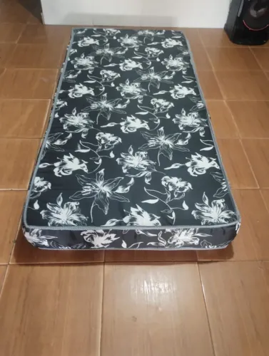 Colchão Solteiro Novo Espuma D45 (FRETE GRÁTIS)